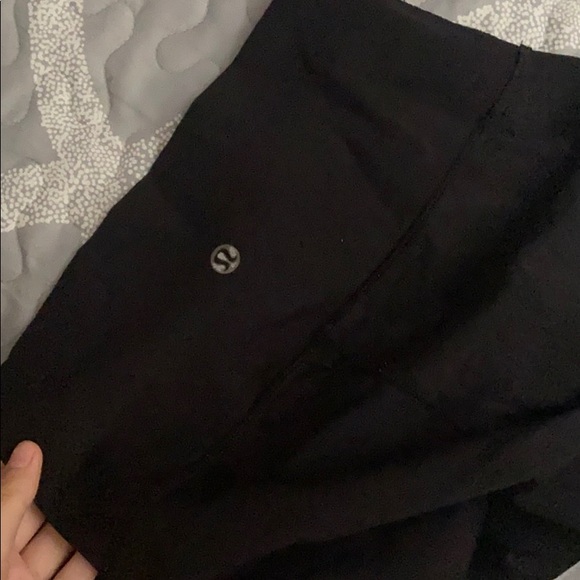 LULU LEMON LEGGINGS - Picture 2 of 4
